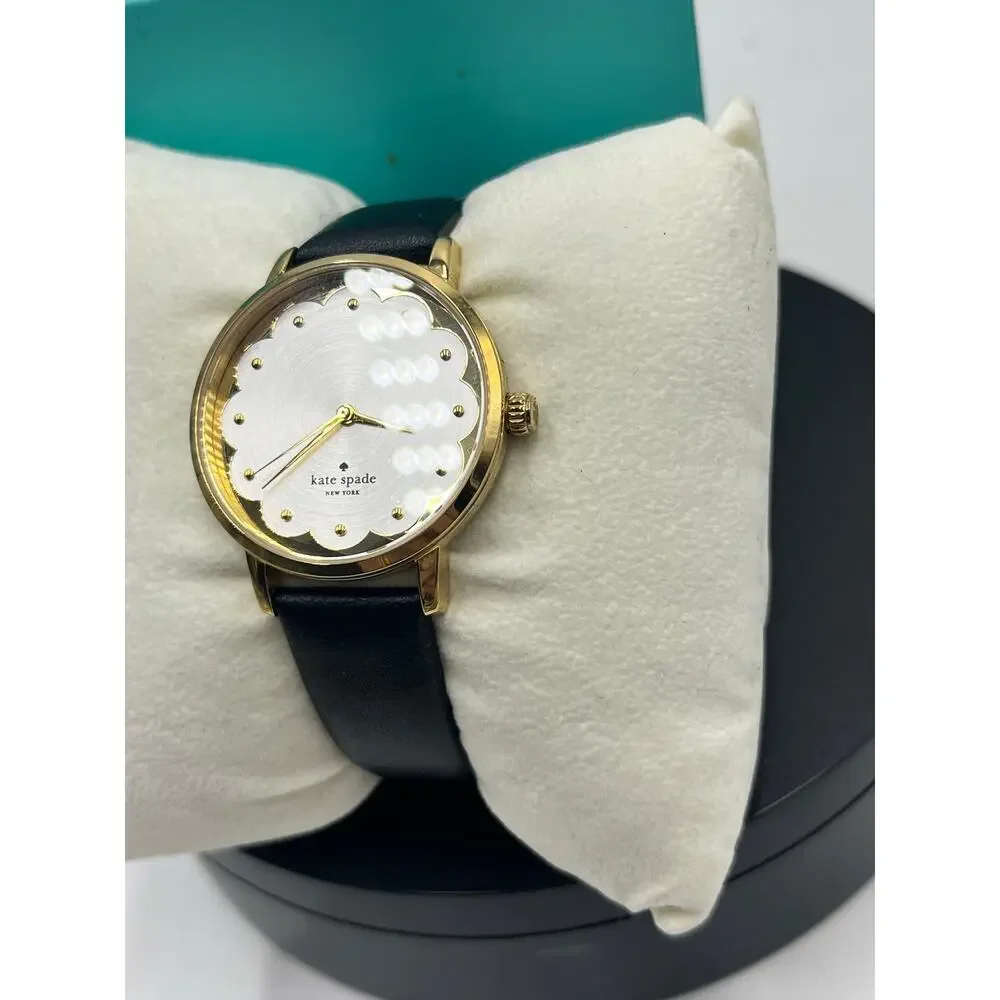 Kate Spade New York Metro 0586 Women's Leather Analog‎ Dial Quartz Watch EY586